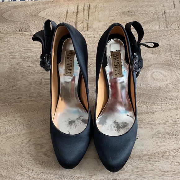 Badgley Mischka satin heels - Picture 2 of 7